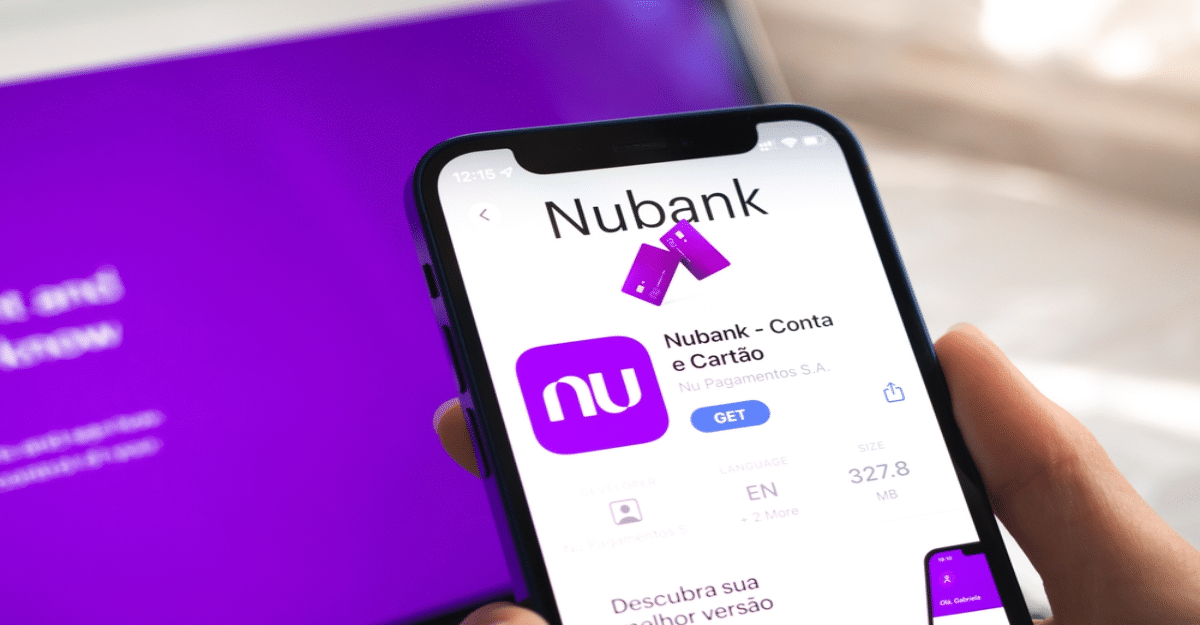 O processo de solicitação do empréstimo Nubank de R$ 10 mil pode ser feito pelo App Nubank.