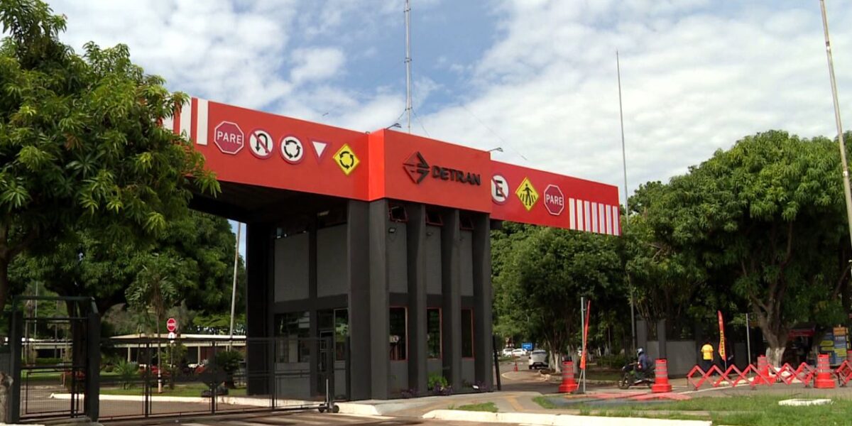 O anúncio oficial do próximo concurso Detran já foi divulgado no Diário Oficial. Imagem: Detran-GO