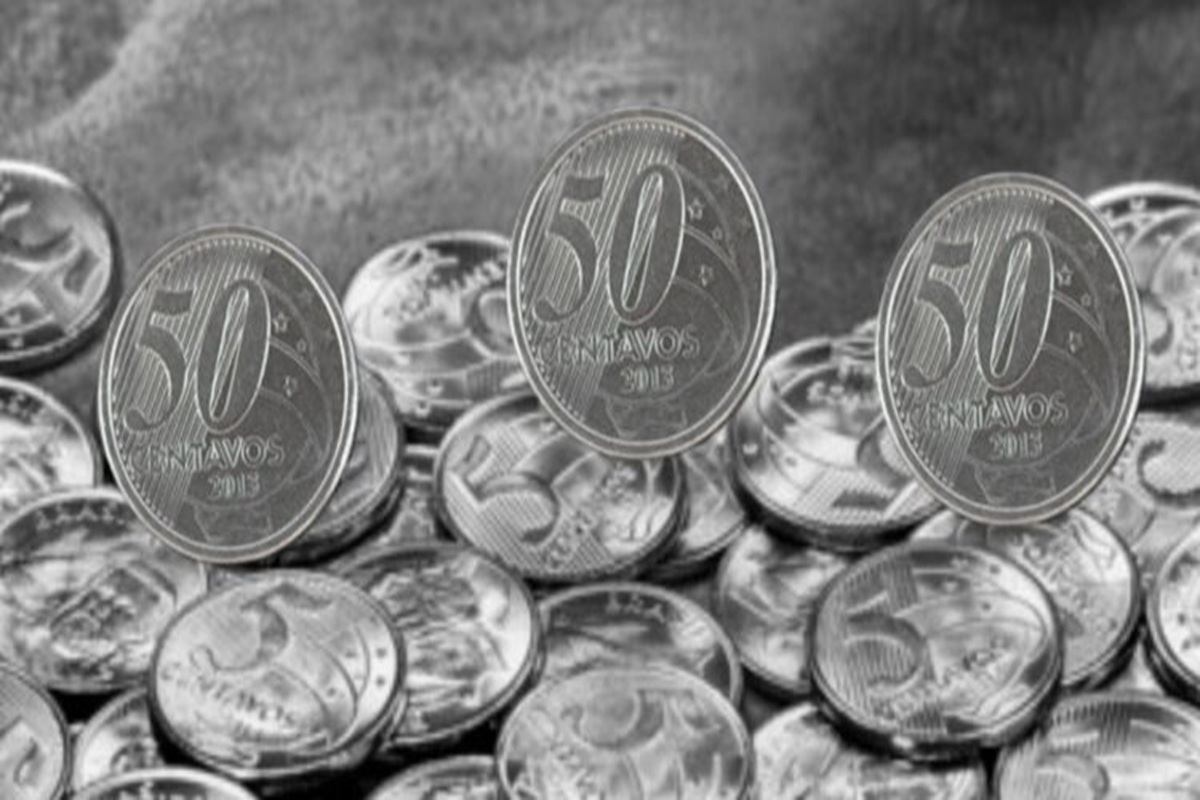 Moedas de 50 centavos vale 40 vezes mais