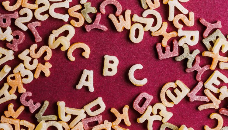 Anãos ou Anões? Qual o certo? Anãos ou Anões? Qual o certo?