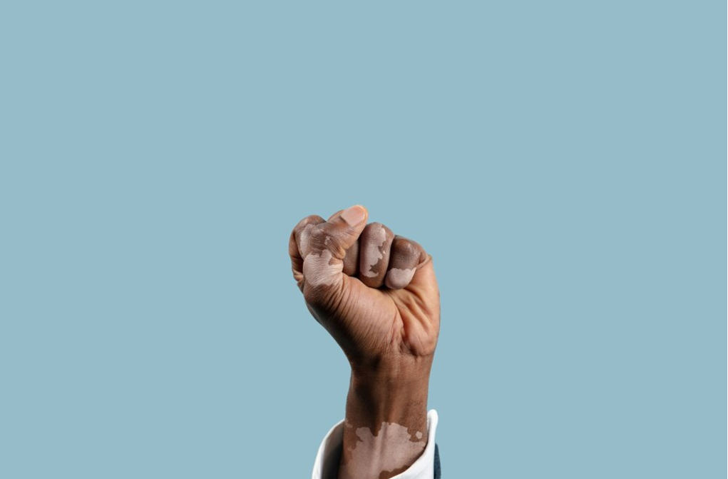 Captura de tela A data celebra a cultura, as contribuições e a resistência do povo negro, que desempenhou um papel crucial na construção do país. Imagem: Freepik