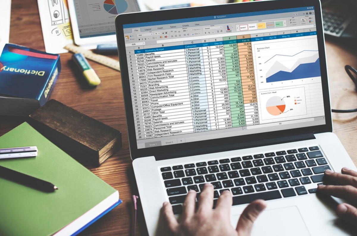 O uso dos atalhos do Excel aumentam a produtividade e demonstram domínio da ferramenta. Imagem: Freepik