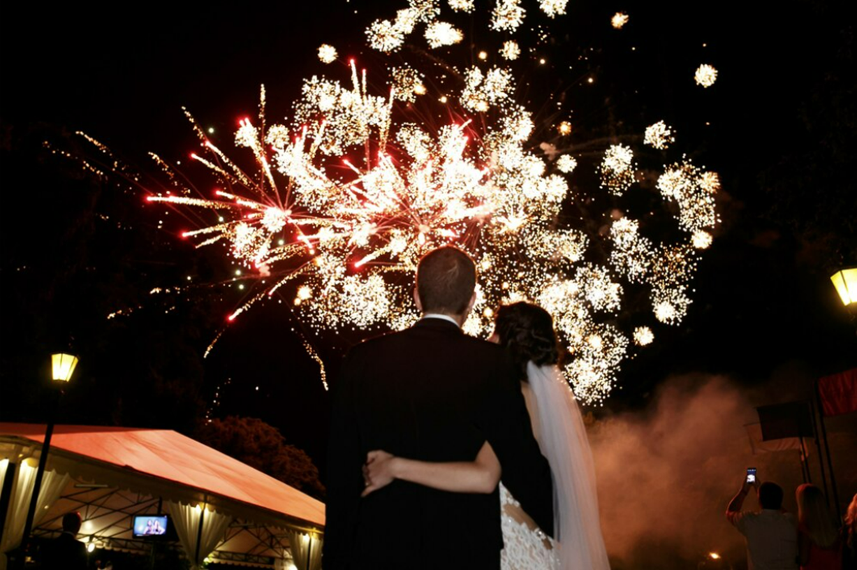 No Brasil, a festa de Réveillon é uma das mais aguardadas do ano.