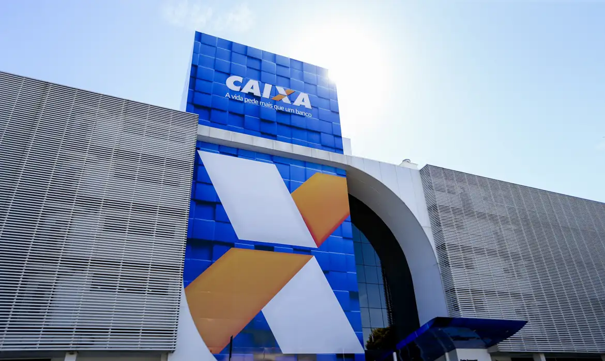 A seleção para o Programa Jovem Aprendiz da CAIXA ocorre por meio de entidades parceiras, conhecidas como Entidades Convenentes. Imagem: CEF