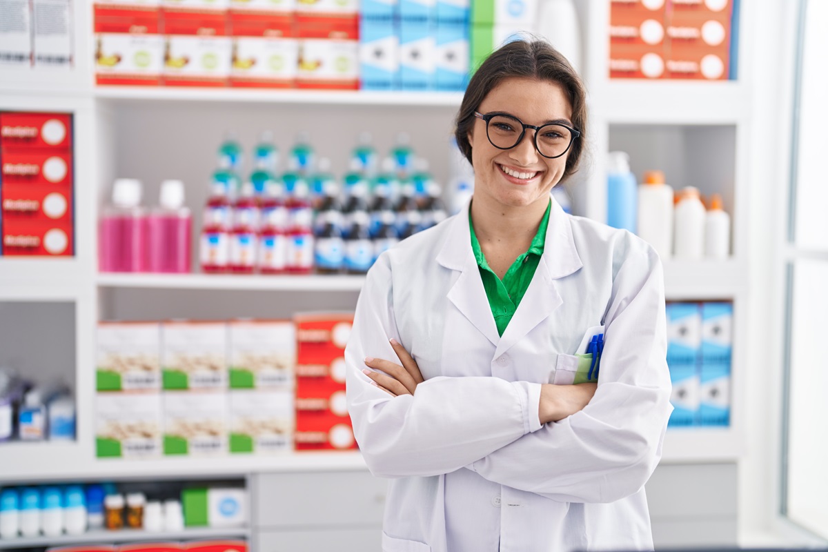 A Resolução nº 586/2013 do Conselho Federal de Farmácia (CFF) autorizava farmacêuticos a prescreverem medicamentos que não exigem receita médica. Imagem: Freepik