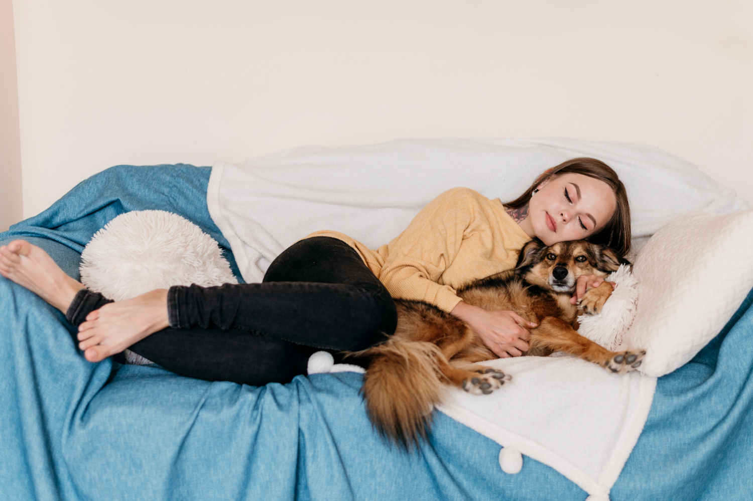 Descubra os possíveis significados de sonhar com cachorros