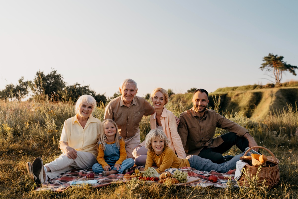 Identificar sinais sutis de que sua família pode não ser tão perfeita é o primeiro passo para promover um ambiente mais saudável e harmonioso. Imagem: Freepik