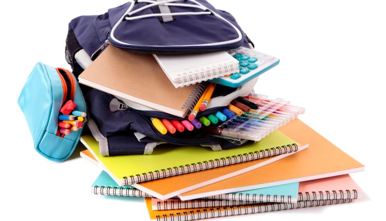 Prefeitura libera crédito para compras de material escolar Material escolar