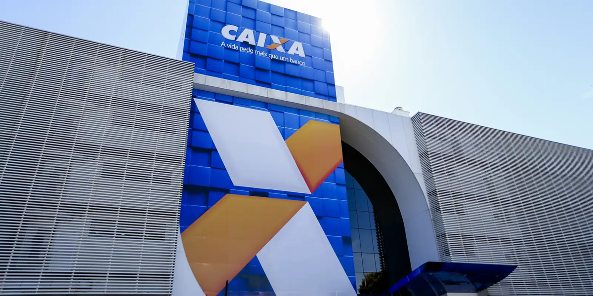 O concurso da Caixa Econômica Federal abriu oportunidades para profissionais de diferentes níveis de formação. Imagem: Agência Brasil
