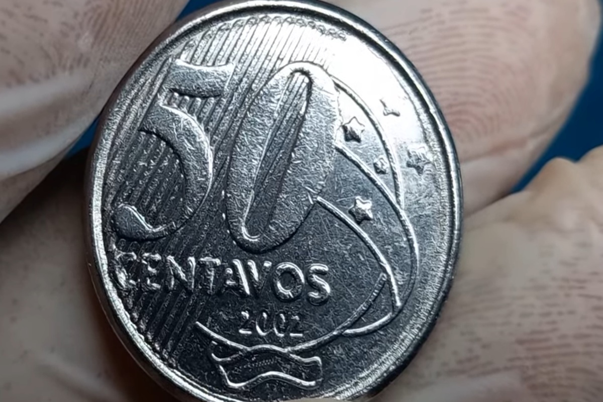 Moeda 50 centavos 2002 com reverso invertido