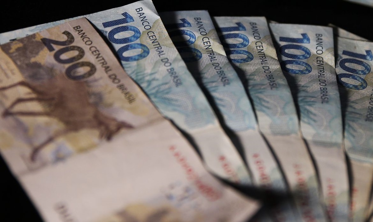 Divulgação online e promoções, são algumas das estratégias usadas para potencializar as vendas e garantir ainda mais renda extra. Imagem: Agência Brasil