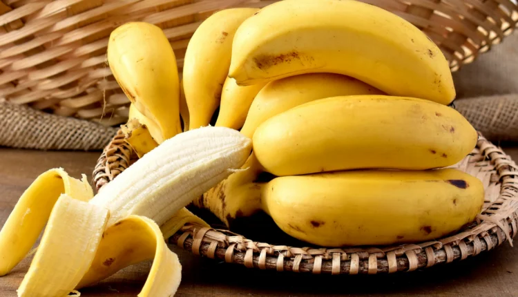 Casca de banana para limpeza Casca de banana para limpeza