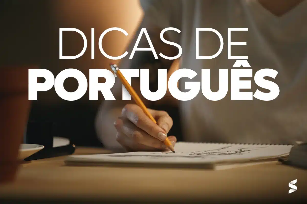 Pessoa escrevendo dicas de português, ilustrando o conteúdo sobre o uso correto de preposições.