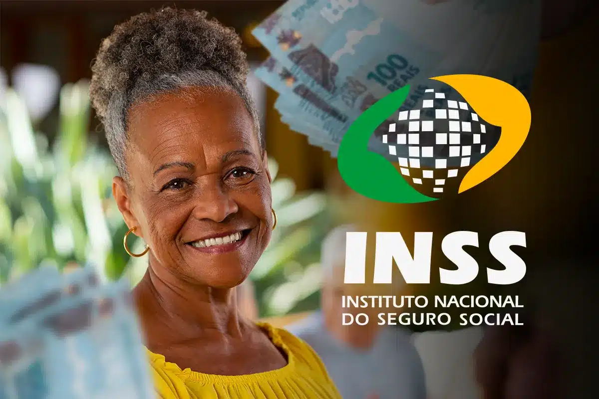 Imagem mostrando idosa sorrindo com dinheiro na mão, representando os pagamentos do INSS.