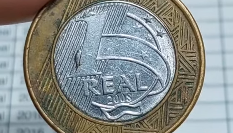 Moeda de 1 real de 2008 rara com defeito de cunhagem Moeda de 1 real de 2008 com erro de cunhagem raro e valioso
