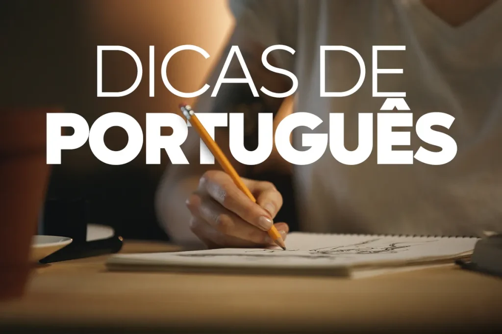 Como Dominar o Uso de "Esta" e "Essa" com Exemplos Práticos Mão escrevendo com um lápis em um caderno sobre uma mesa, com a sobreposição "DICAS DE PORTUGUÊS", ilustrando a prática e a memorização das regras de "esta" e "essa".