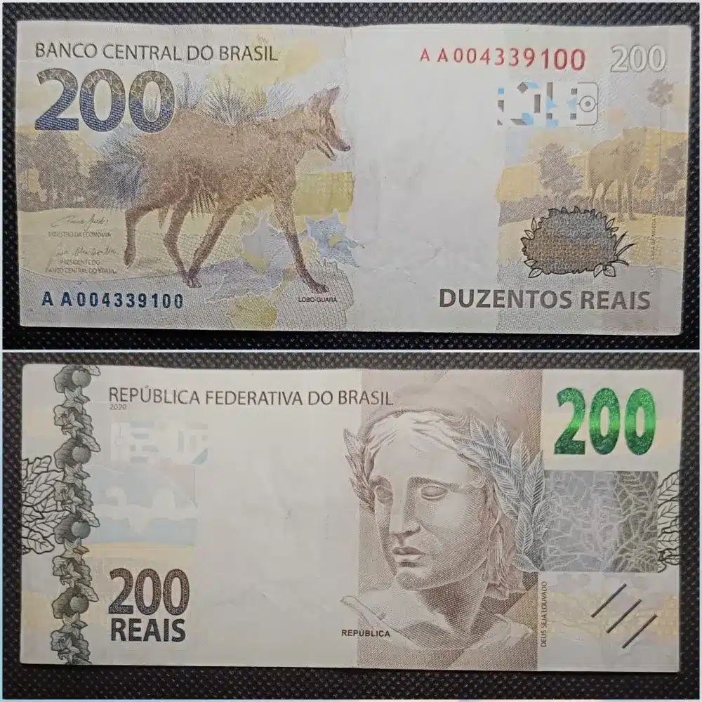 Detalhes de Segurança da Rara Cédula de Duzentos Reais Frente e verso da cédula de R$ 200 reais, mostrando os itens de segurança como marca d'água e tinta de mudança de cor, que evitam a falsificação.