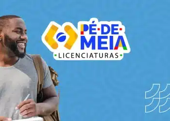 Imagem sobre as inscrições para o programa Pé-de-Meia Licenciaturas 2026, destacando a oferta de bolsas de R$ 1.050 e os requisitos para participação.