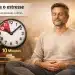 omem sentado com olhos fechados meditando ao lado de relógio marcando 10 minutos