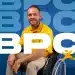 Cadeirante sorridente e nome "BPC" em destaque.