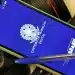 Celular exibindo a Carteira de Trabalho Digital do Brasil, destacando o logotipo e a inscrição 'CARTEIRA DE TRABALHO DIGITAL'