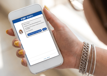 Página do Participante ENEM exibida em smartphone.