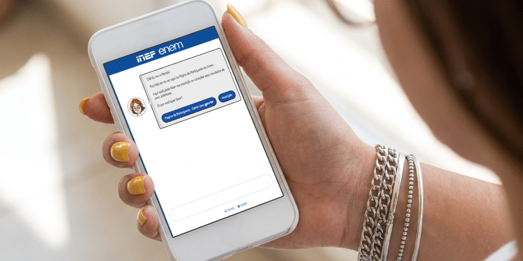 Página do Participante ENEM exibida em smartphone.