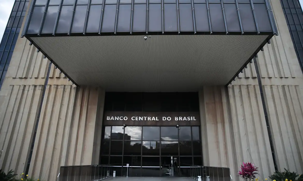 Fachada do prédio do Banco Central do Brasil, órgão responsável pelo Sistema de Valores a Receber, que mostra se há dinheiro esquecido em bancos