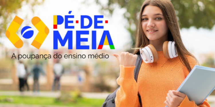 Jovem estudante e logomarca do programa Pé-de-Meia.