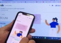 Portal do Prouni exibido em celular e computador no site gov.br.
