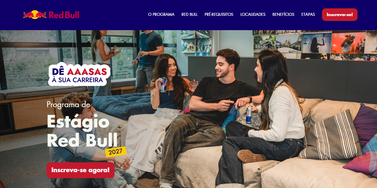 Reprodução da página do Programa de Estágio Red Bull 2027, com o botão de inscrição em destaque e foto de jovens reunidos em ambiente descontraído