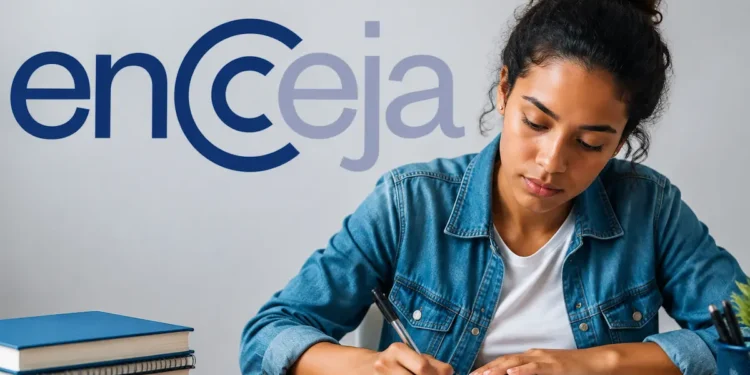 Estudante escrevendo redação para o Encceja 2026 com livros de apoio e logotipo do exame ao fundo.