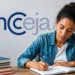 Estudante escrevendo redação para o Encceja 2026 com livros de apoio e logotipo do exame ao fundo.