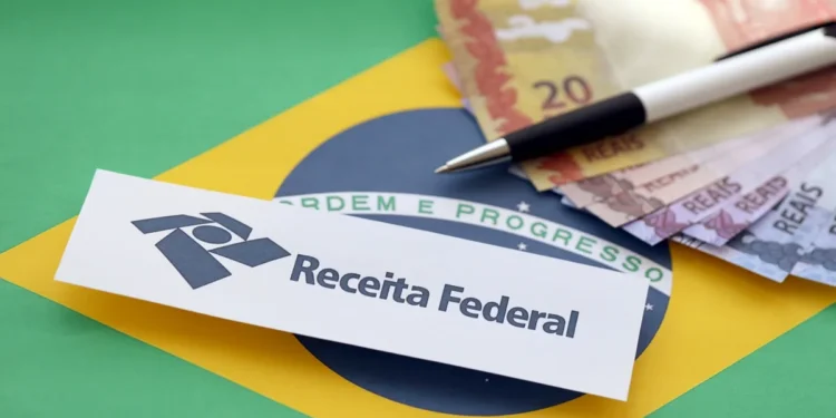 Receita Federal do Brasil e nome imposto de renda em destaque.