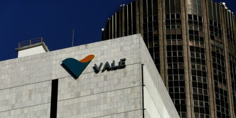 Fachada de prédio com o logotipo da Vale, empresa responsável pelo programa Jovem Aprendiz da Vale