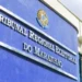 Fachada do Tribunal Regional Eleitoral do Maranhão com letreiro institucional.